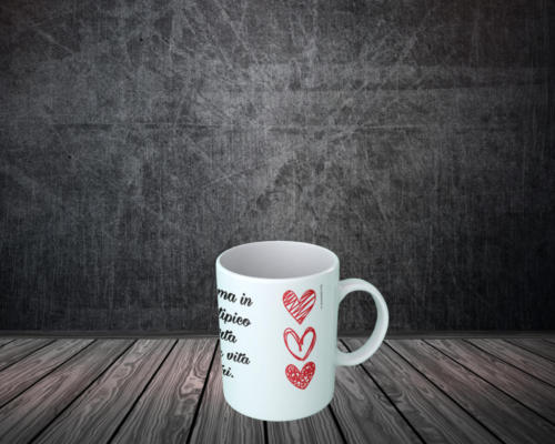tazza cuori rossi